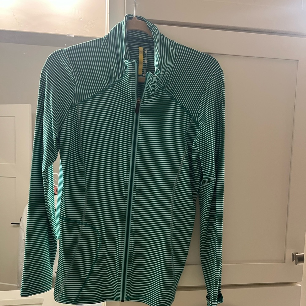 Lole size medium zip up jacket